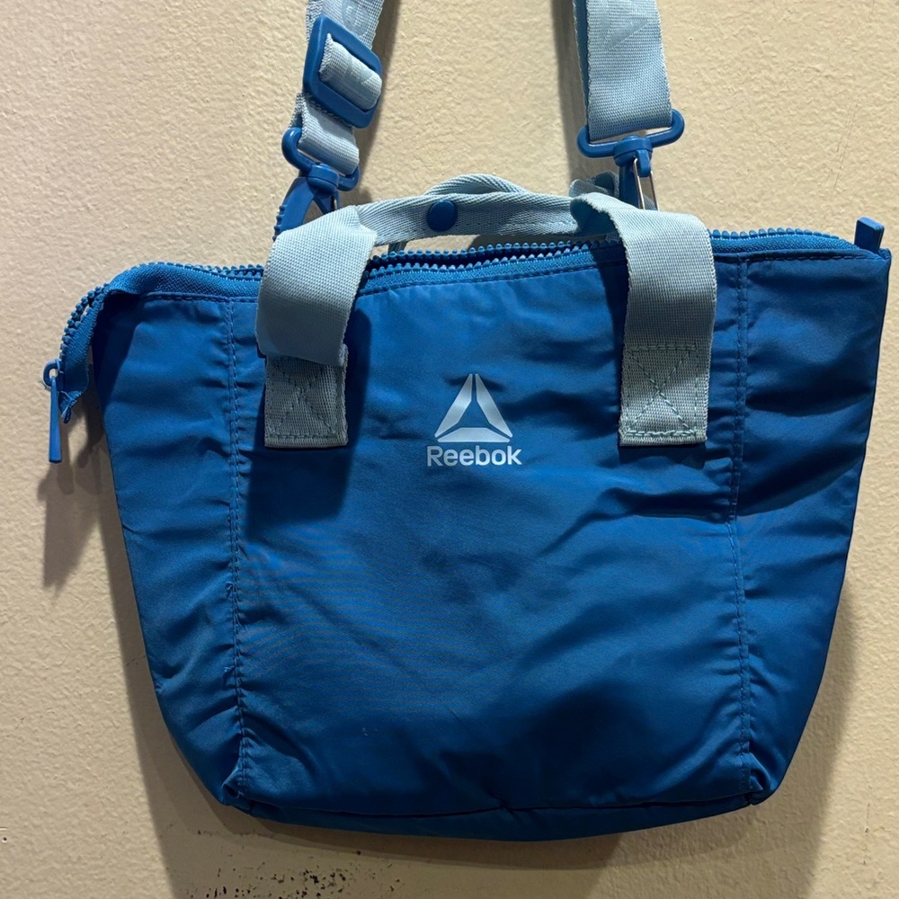 Reebok Bright Blue lunchbag